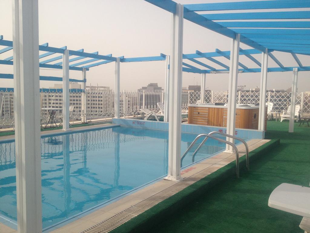 Dream Palace Hotel Дубай Екстер'єр фото